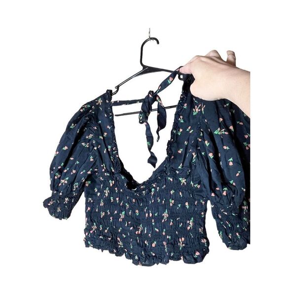 Urban Outfitters Flower Print Peasant Style Crop Top‎ Size Small - Picture 6 of 8